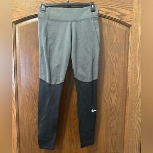 Nike women’s dri fit two tone legging